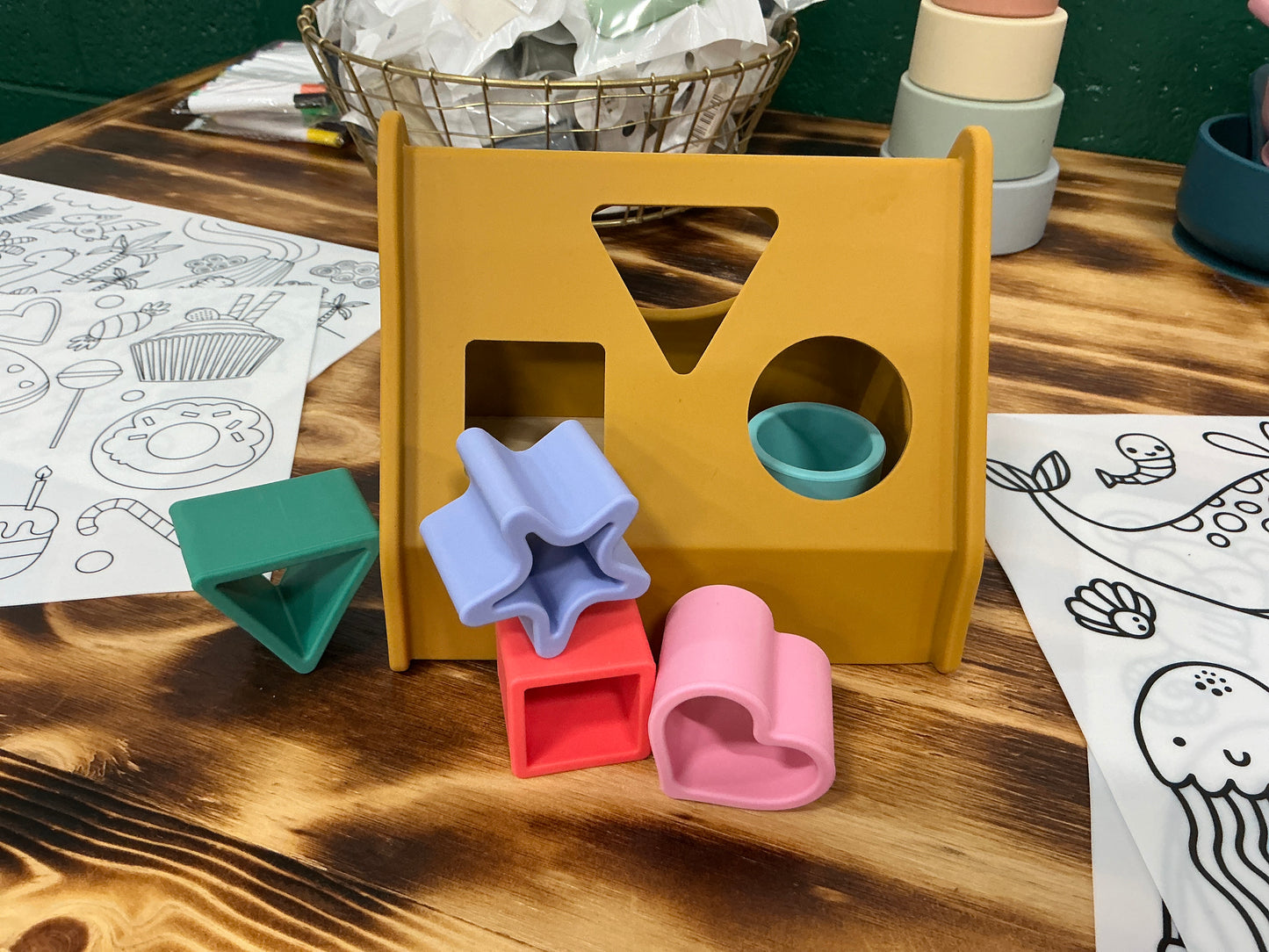Silicone block sorter