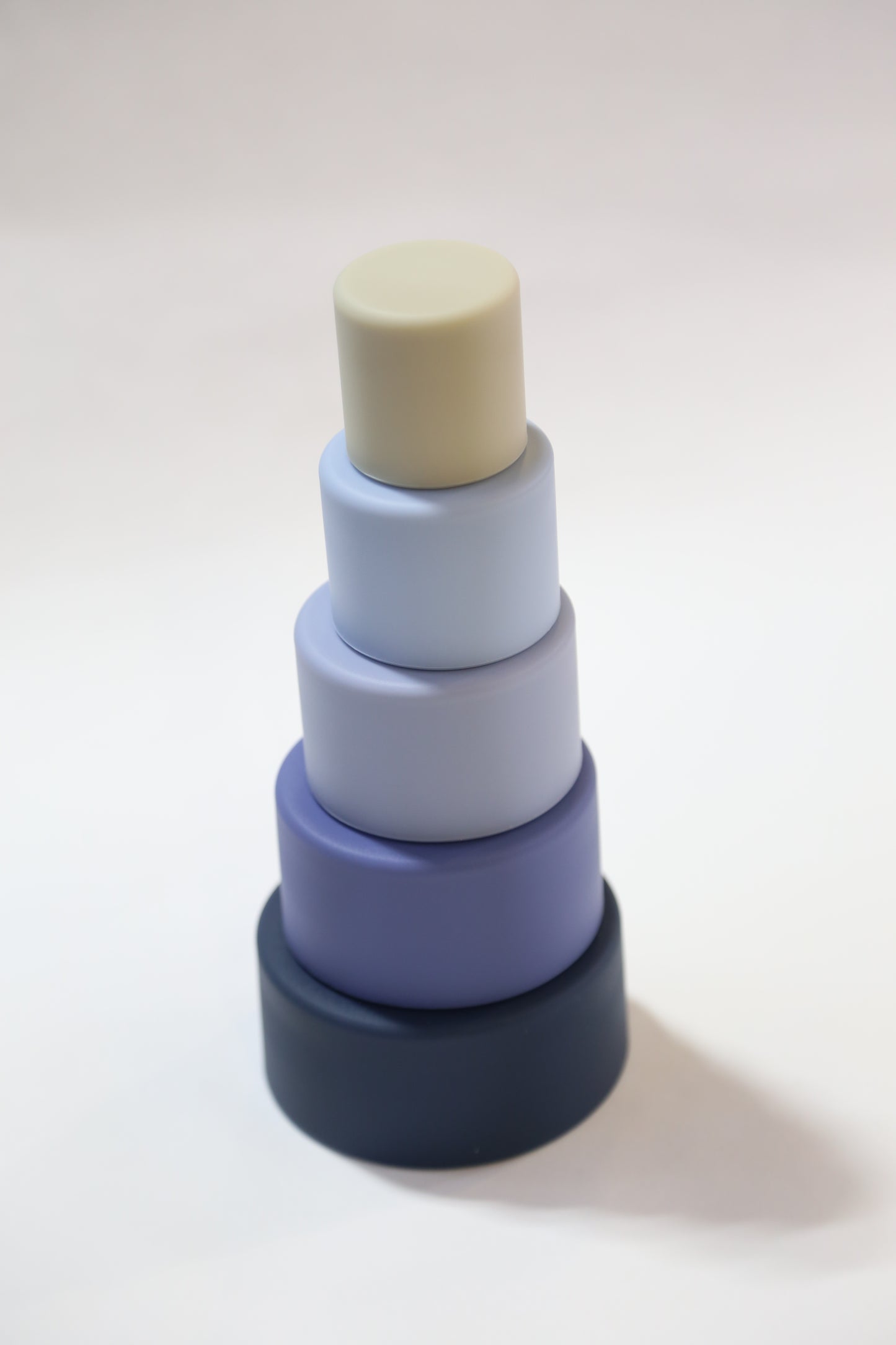 Silicone stacking cups