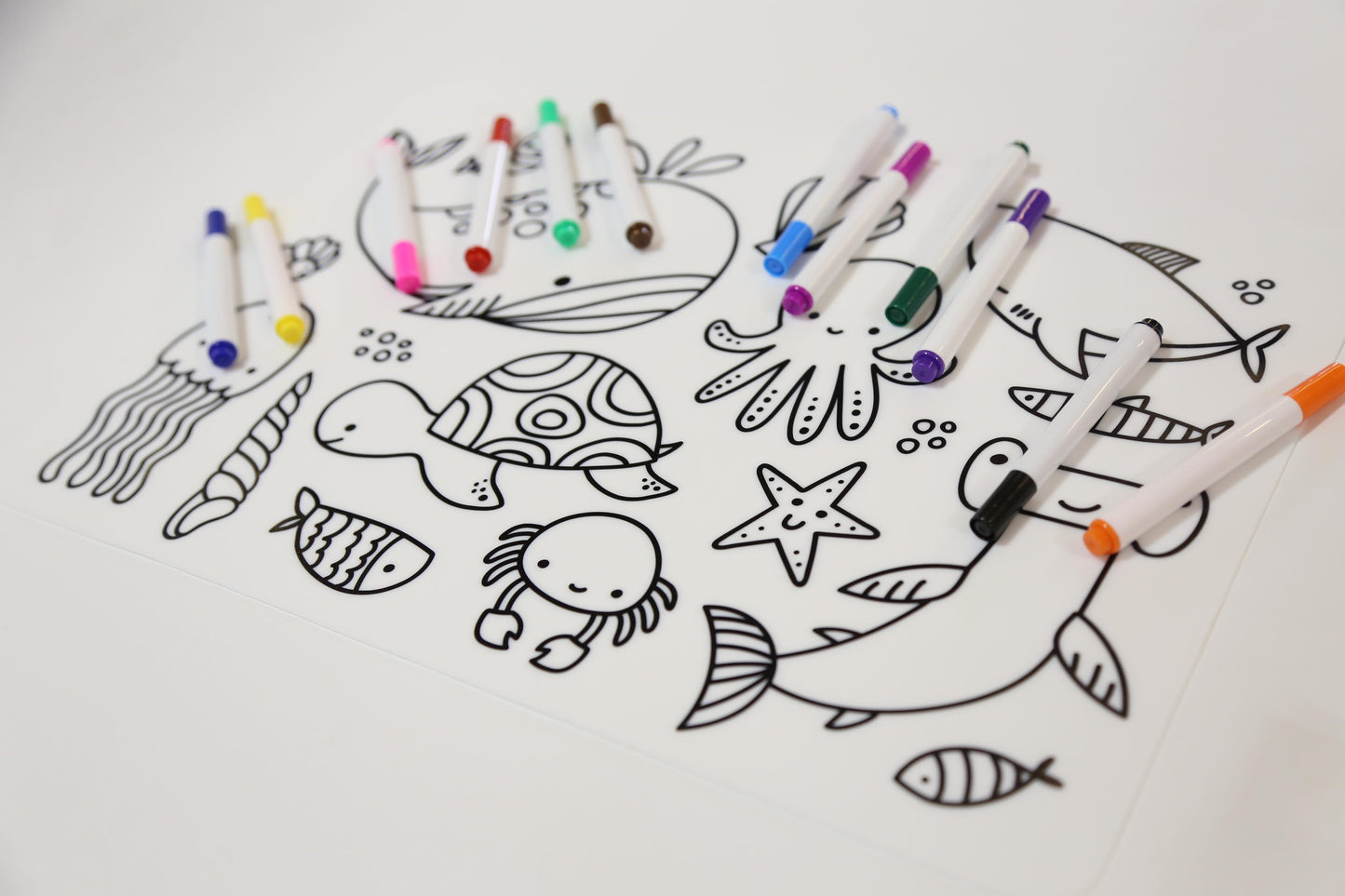 Silicone Coloring Mat with markers